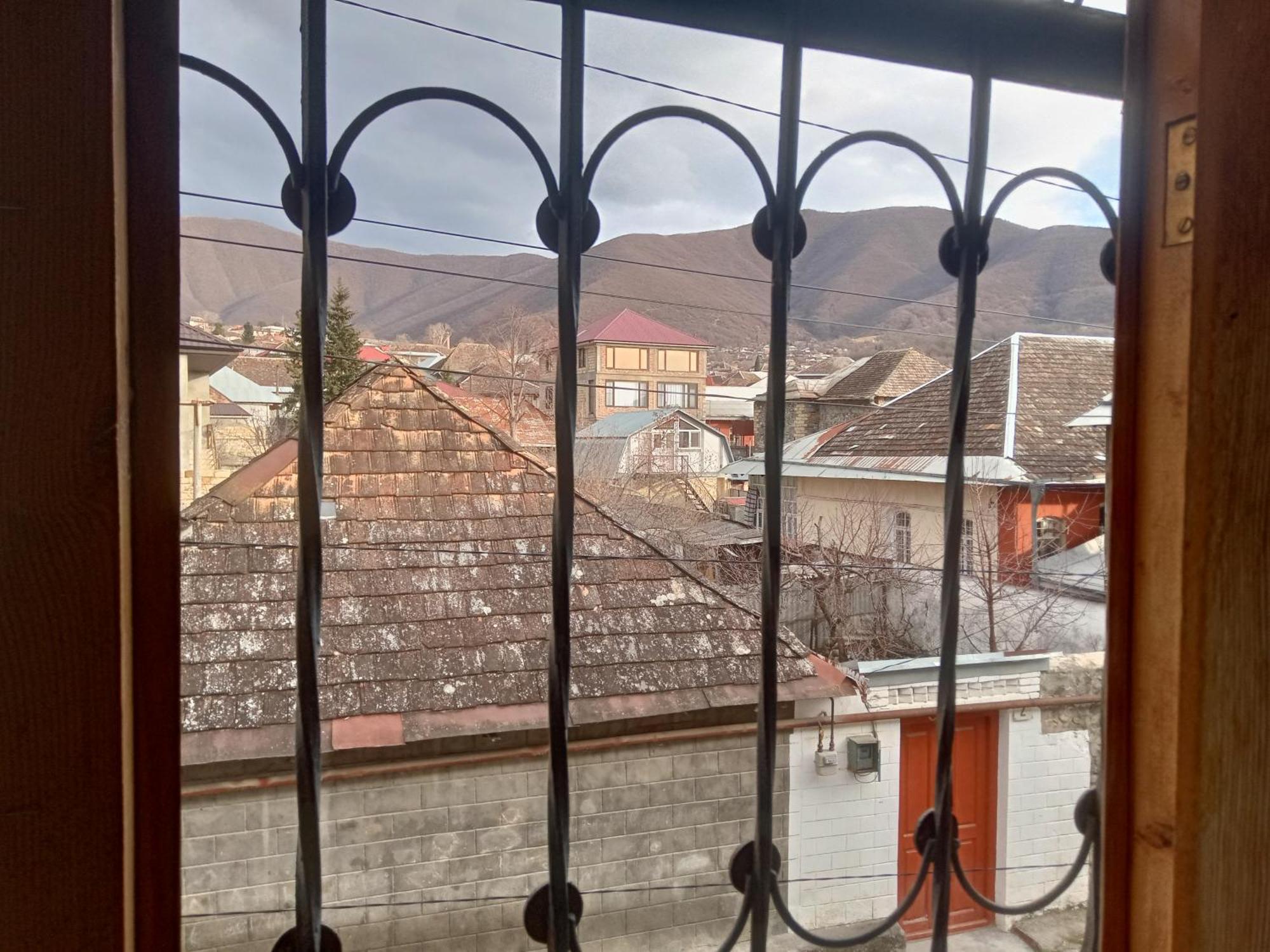 Canal Hostel Şǝki Exteriör bild