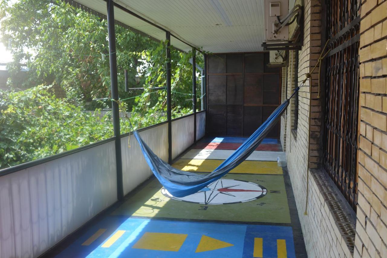 Canal Hostel Şǝki Exteriör bild