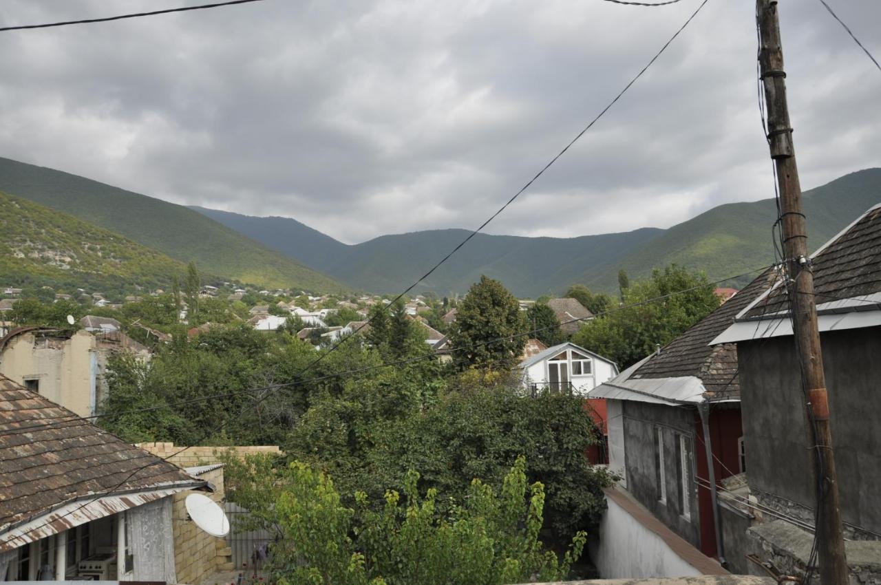 Canal Hostel Şǝki Exteriör bild