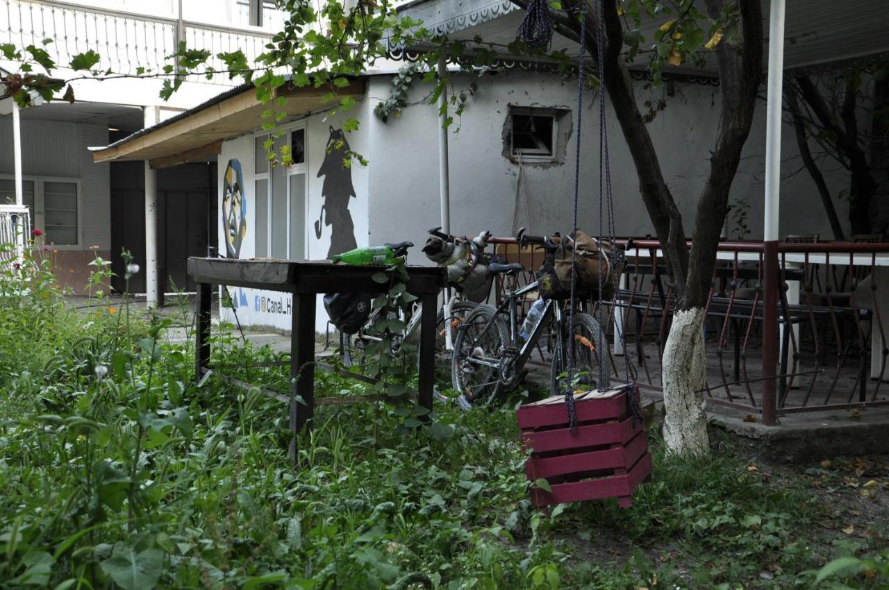 Canal Hostel Şǝki Exteriör bild